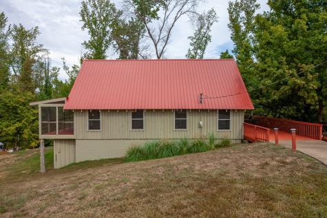4428 Deer Creek Road Linden TN 37096