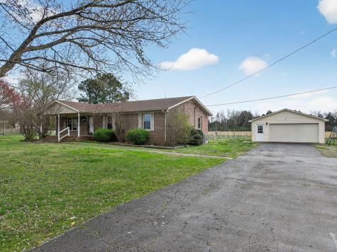 4377 Windrow Road Rockvale TN 37153