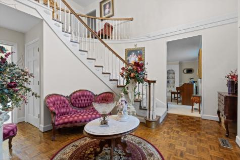 7819 Stonehenge Drive Chattanooga TN 37421