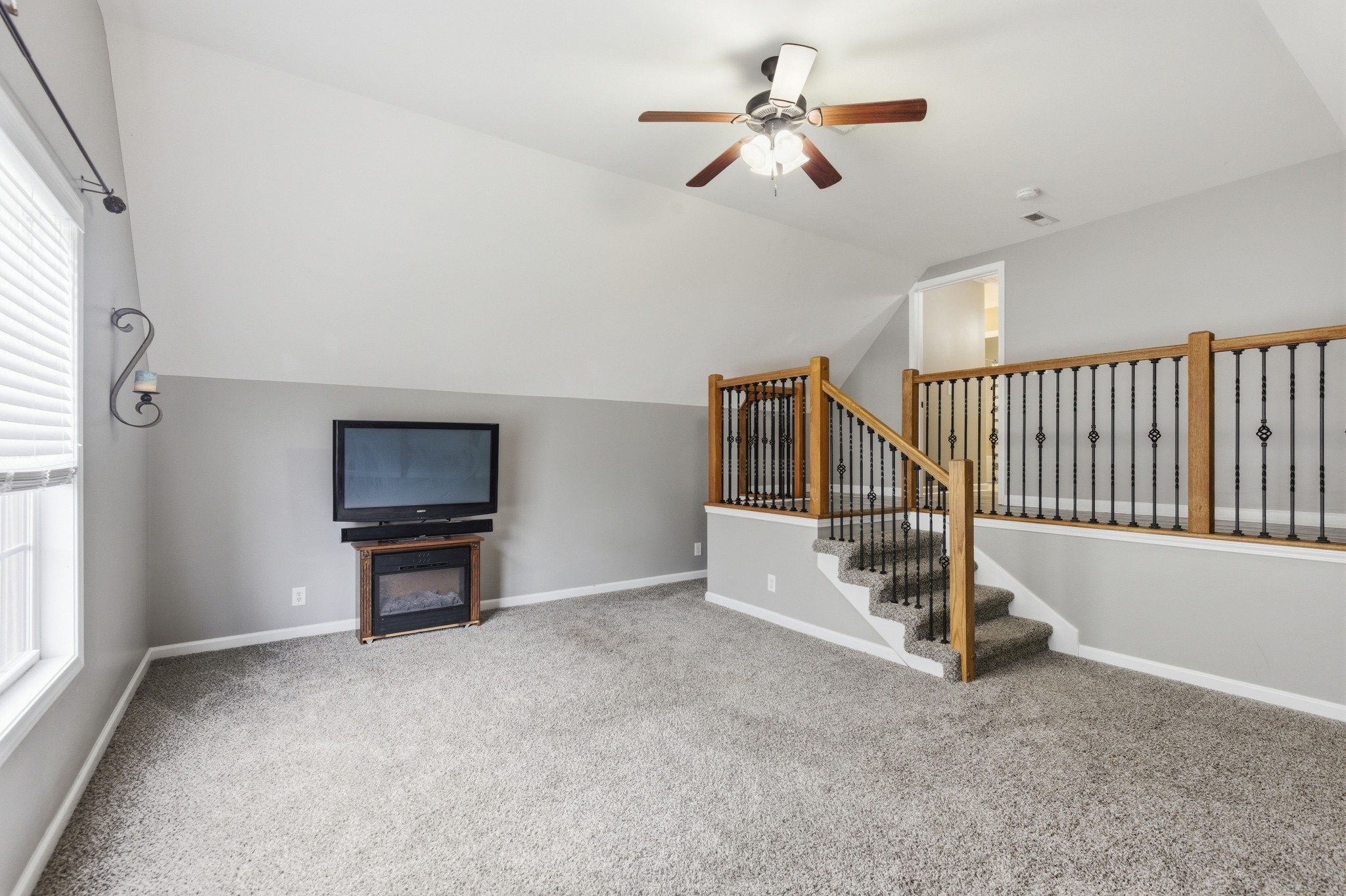 916 Excalibur Drive Clarksville TN 37040