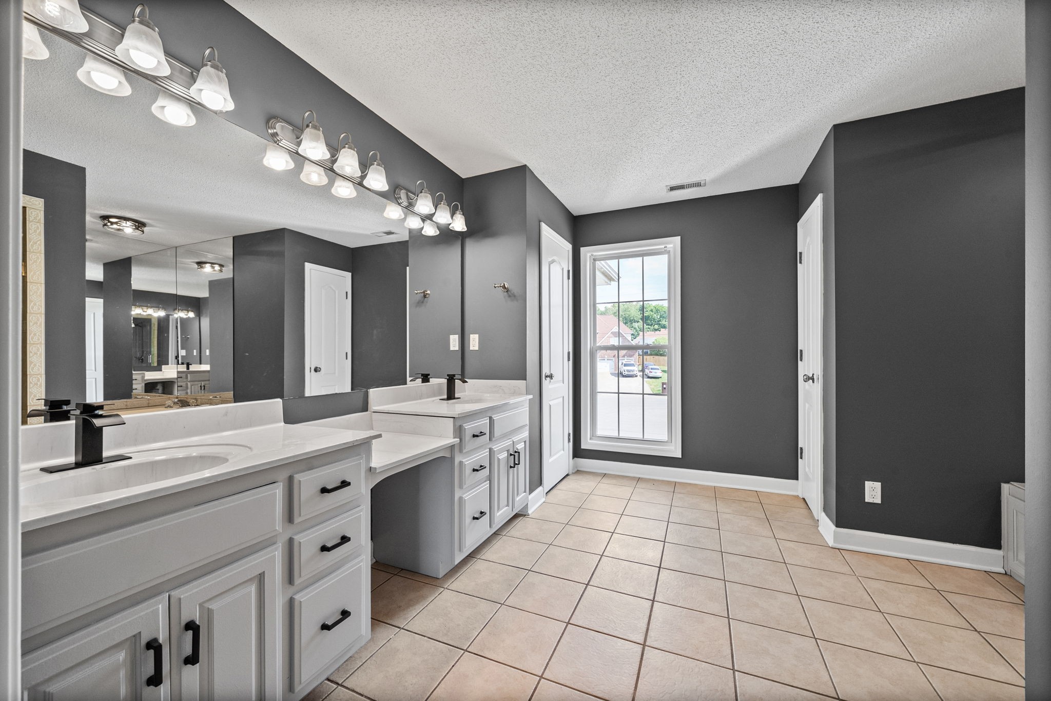 212 Trey Court Clarksville TN 37043