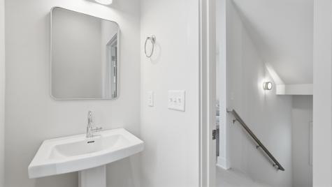 2109C 23rd Ave, N Nashville TN 37208