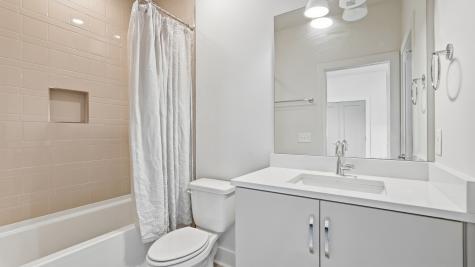 2109C 23rd Ave, N Nashville TN 37208