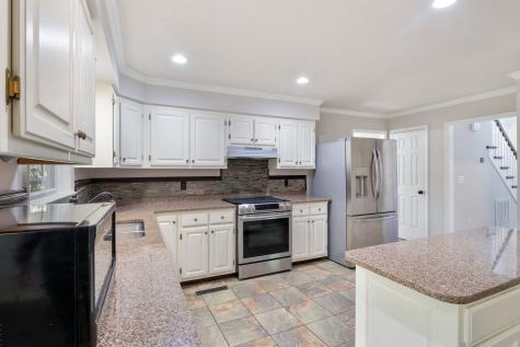 100 Rose Way Tullahoma TN 37388
