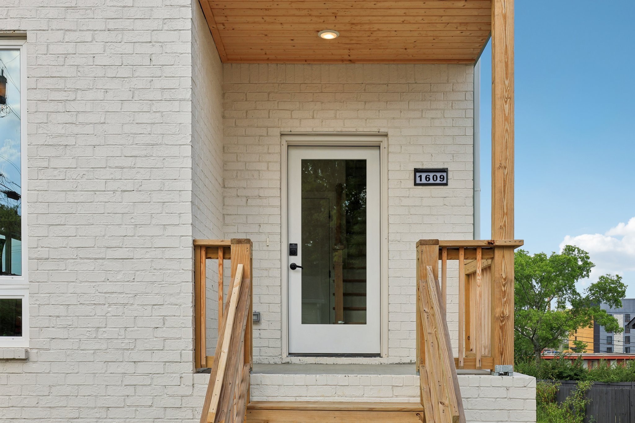 1611 Hampton Street Nashville TN 37207