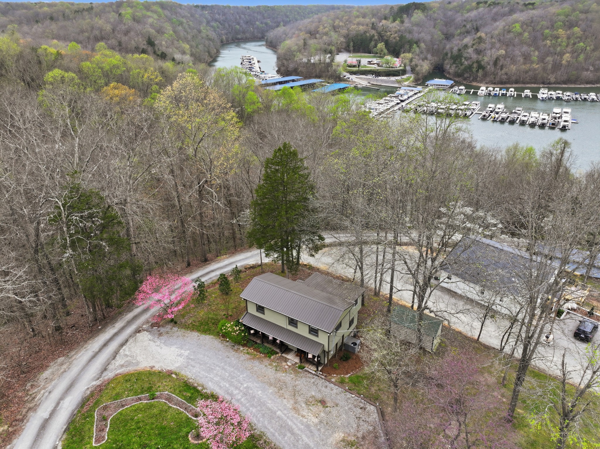 716 Still Point Road Smithville TN 37166