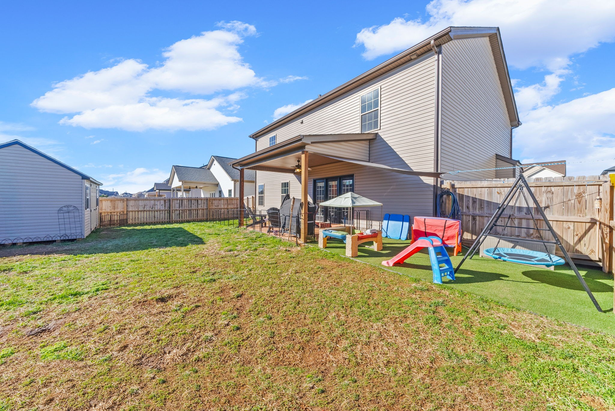 1483 Kingbird Drive Clarksville TN 37040