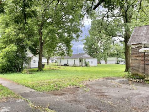 112 S Anderson Street Tullahoma TN 37388