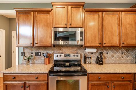 1077 Avery Trace Circle Hendersonville TN 37075