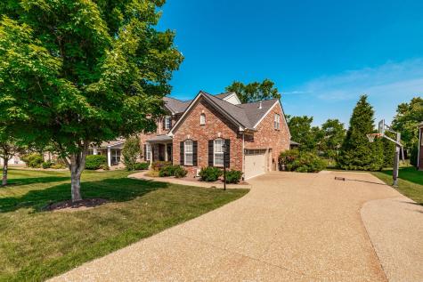 1077 Avery Trace Circle Hendersonville TN 37075