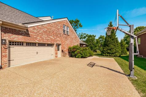 1077 Avery Trace Circle Hendersonville TN 37075