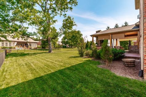 1077 Avery Trace Circle Hendersonville TN 37075