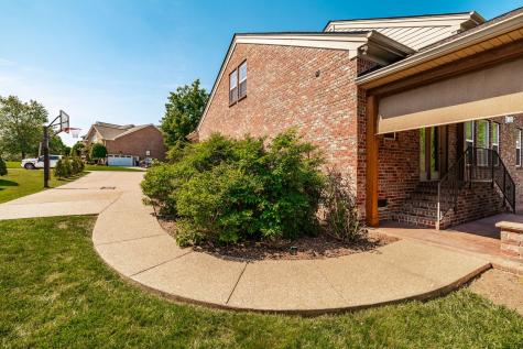1077 Avery Trace Circle Hendersonville TN 37075