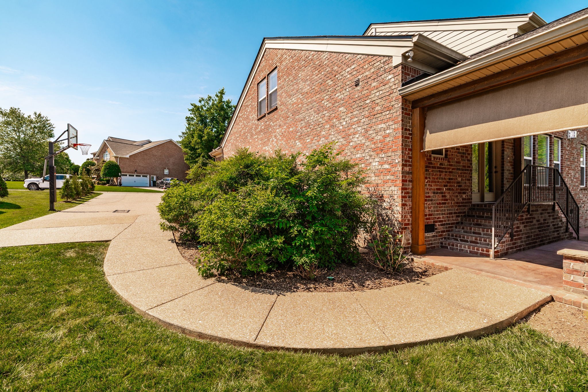 1077 Avery Trace Circle Hendersonville TN 37075