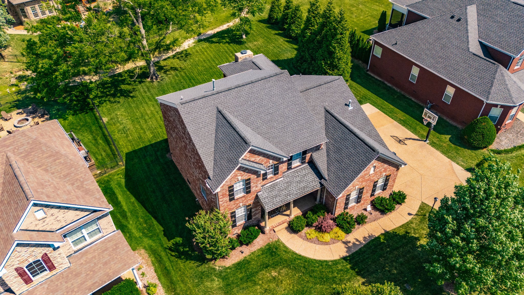 1077 Avery Trace Circle Hendersonville TN 37075