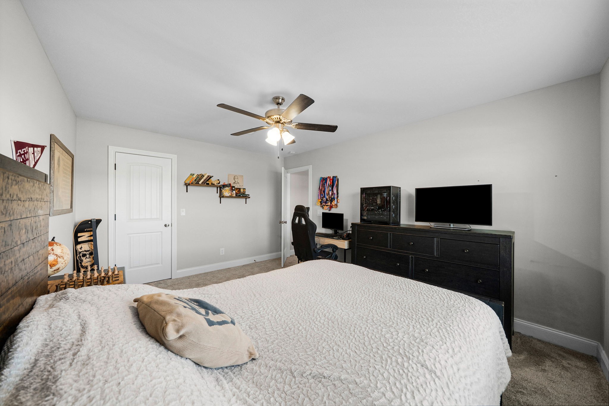 1328 Juniper Pass Clarksville TN 37043