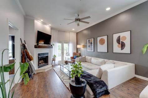 112 W End Place Nashville TN 37205