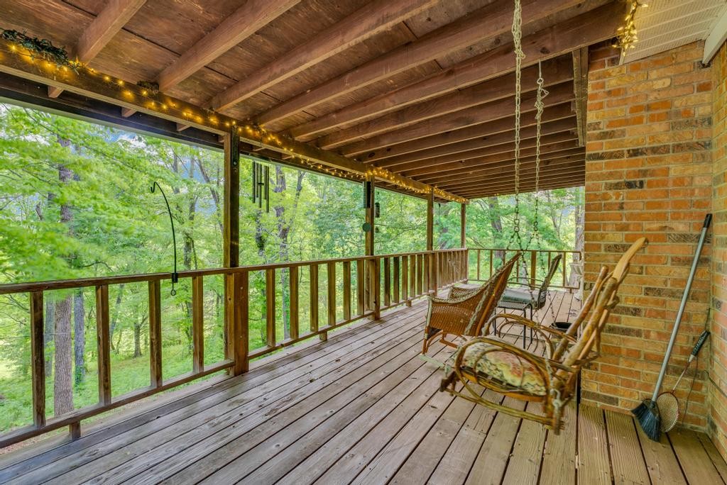 1992 Locke Bend Road Mcminnville TN 37110
