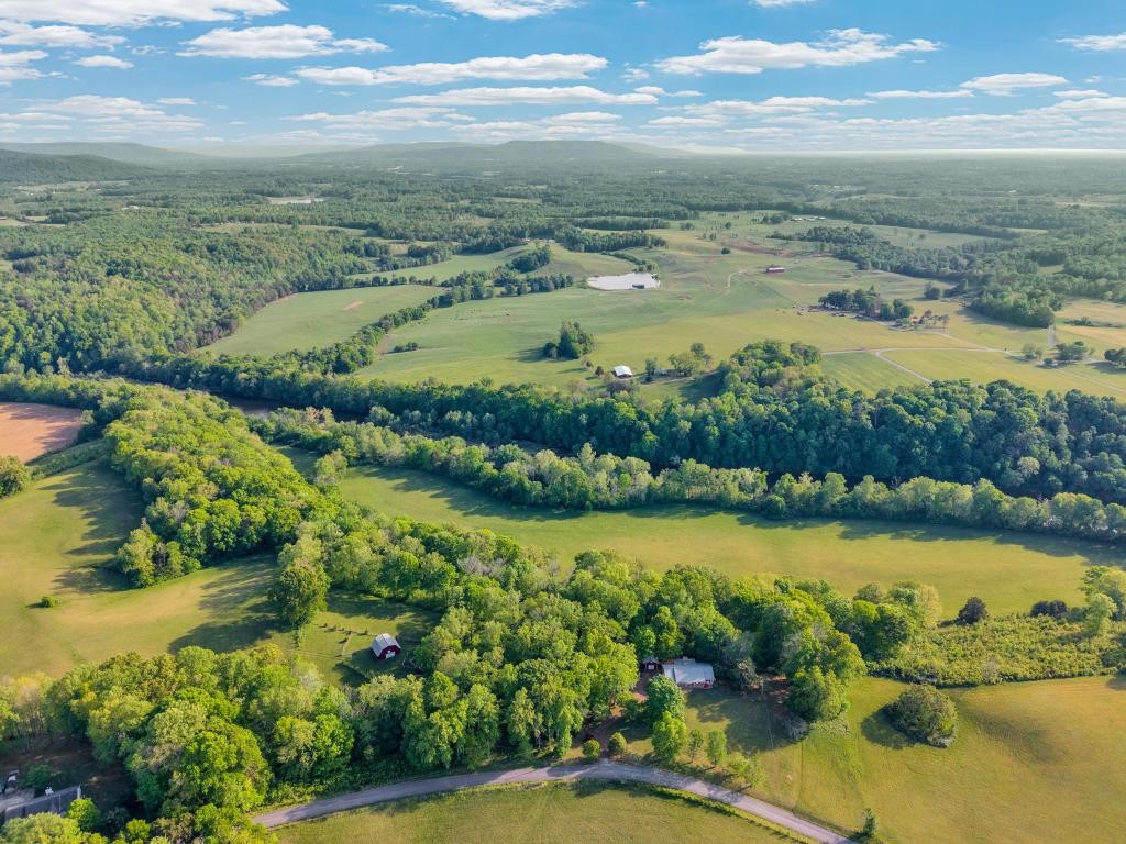 1992 Locke Bend Road Mcminnville TN 37110