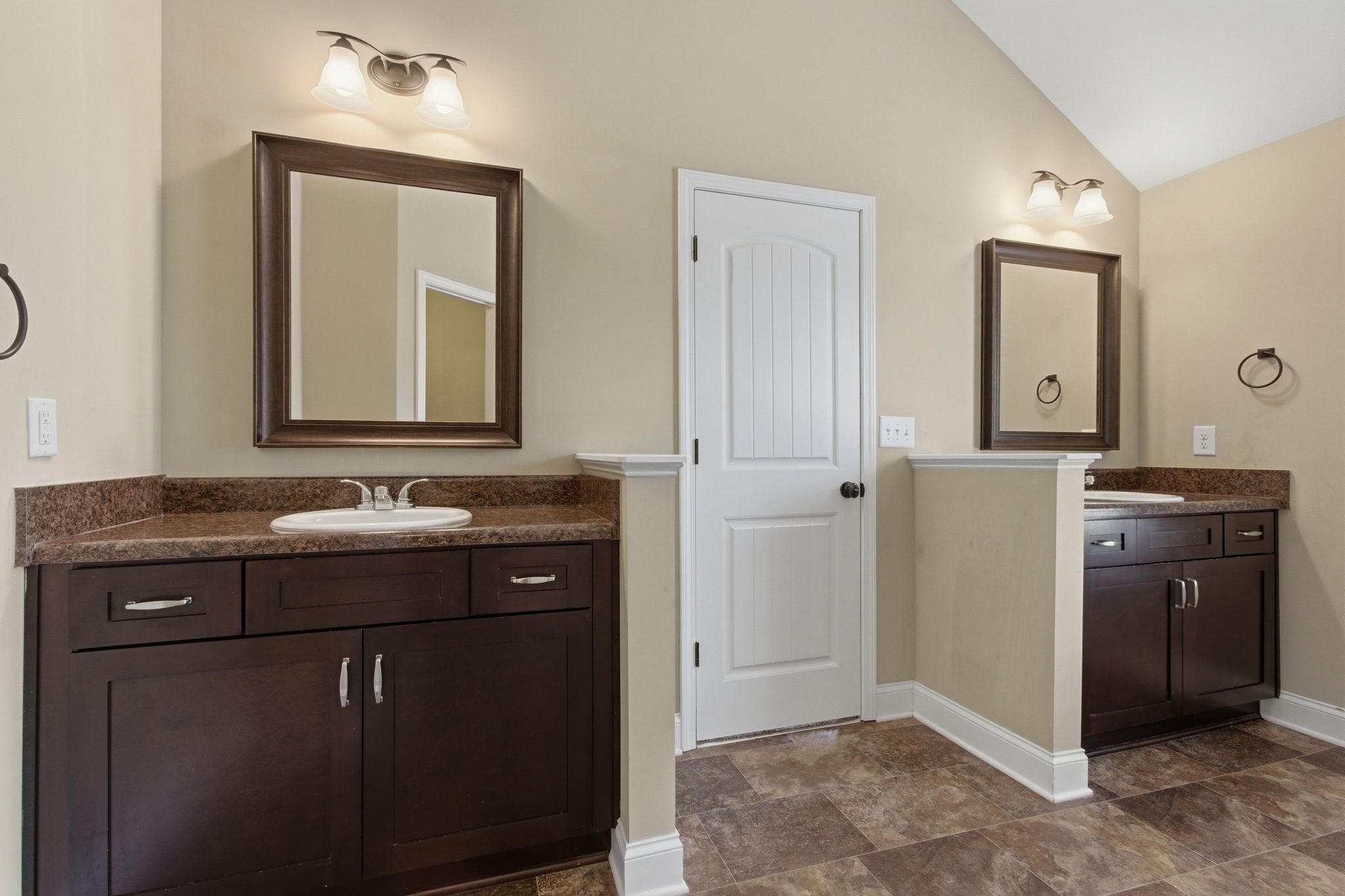 1749 Auburn Lane Columbia TN 38401