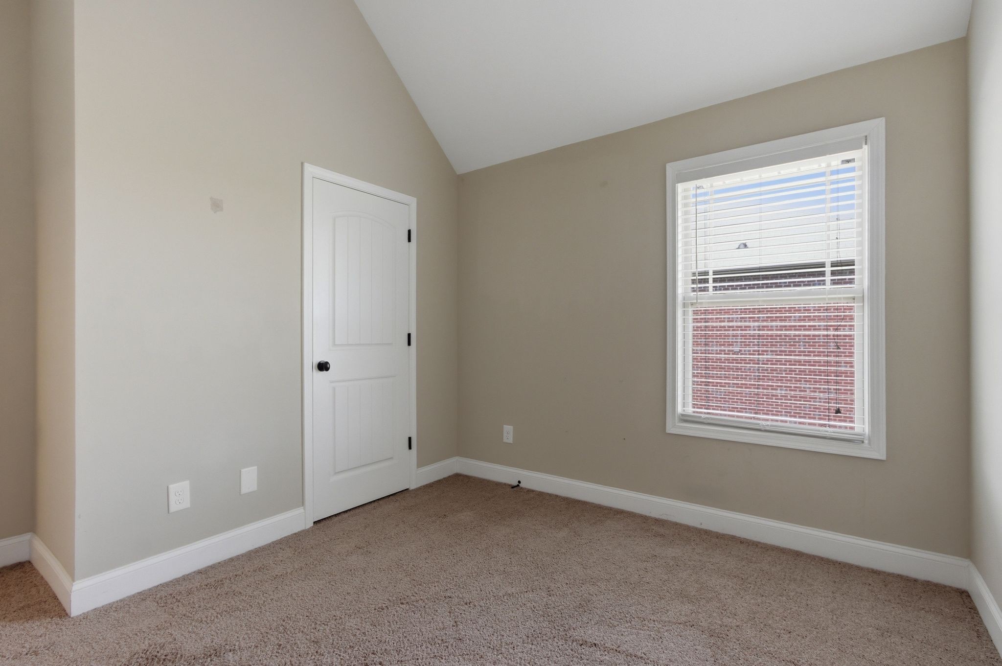 1749 Auburn Lane Columbia TN 38401