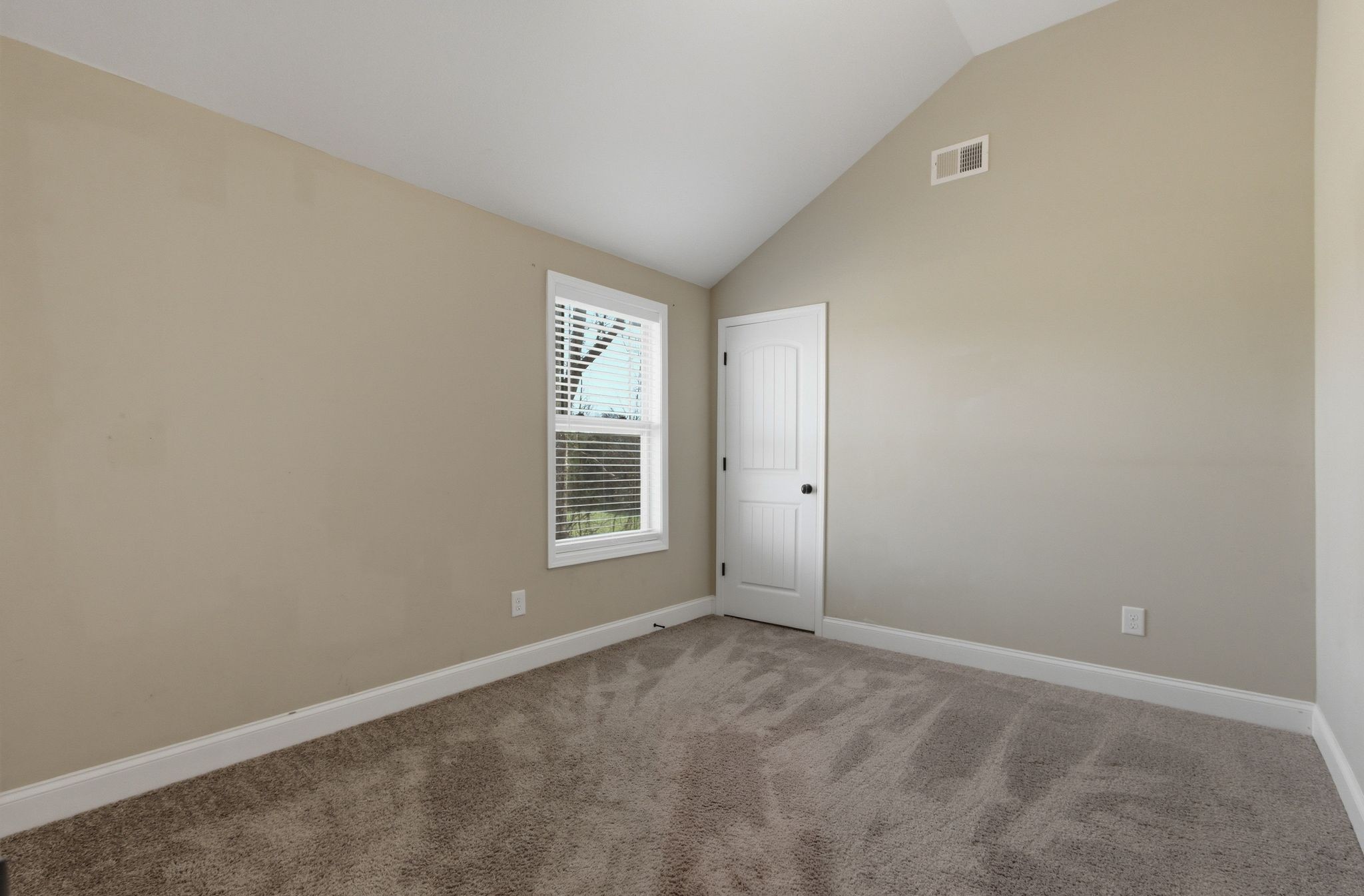 1749 Auburn Lane Columbia TN 38401