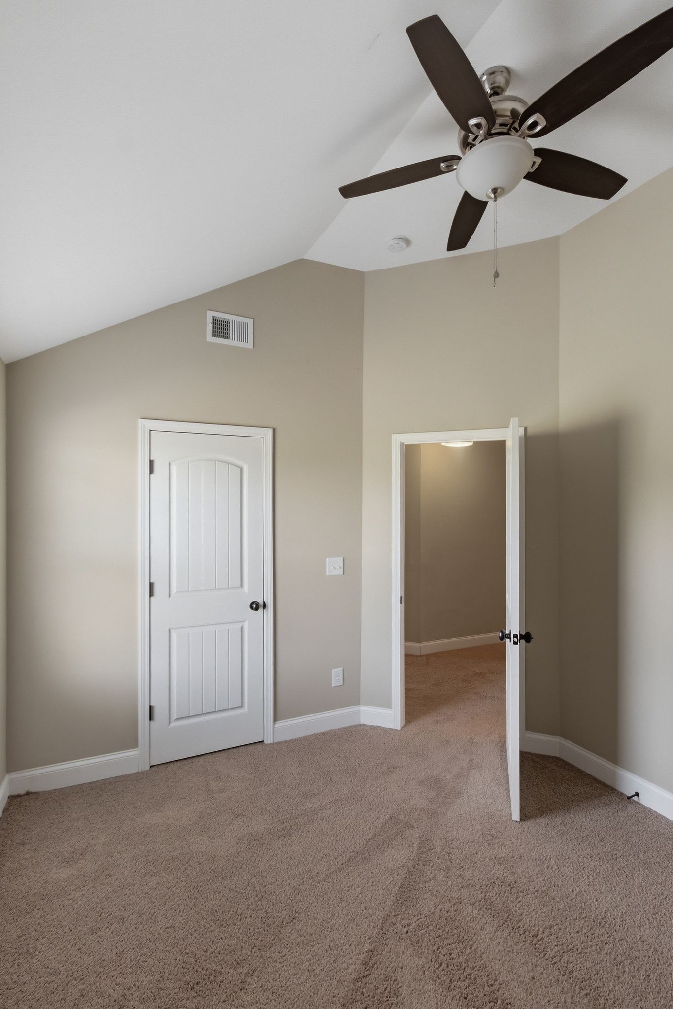 1749 Auburn Lane Columbia TN 38401