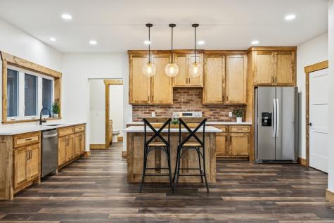 3993 Highway 231 Erin TN 37061