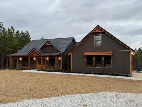 3993 Highway 231 Erin TN 37061