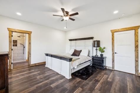 3993 Highway 231 Erin TN 37061