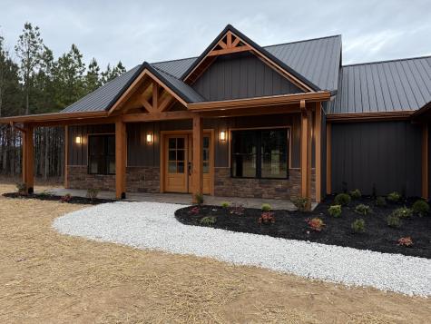 3993 Highway 231 Erin TN 37061
