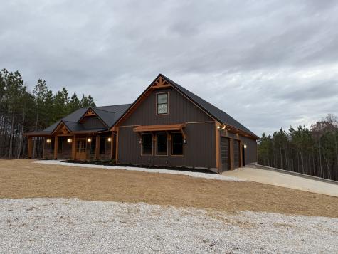 3993 Highway 231 Erin TN 37061