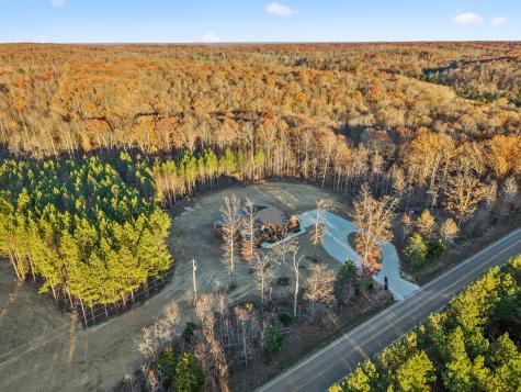 3993 Highway 231 Erin TN 37061