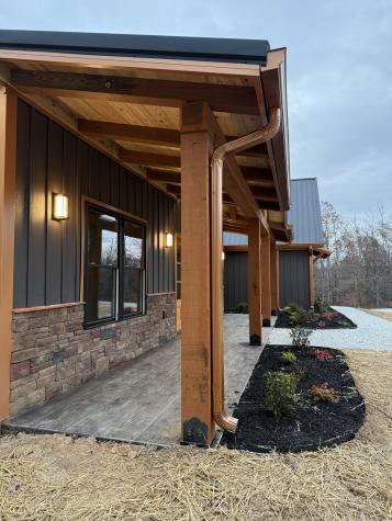 3993 Highway 231 Erin TN 37061