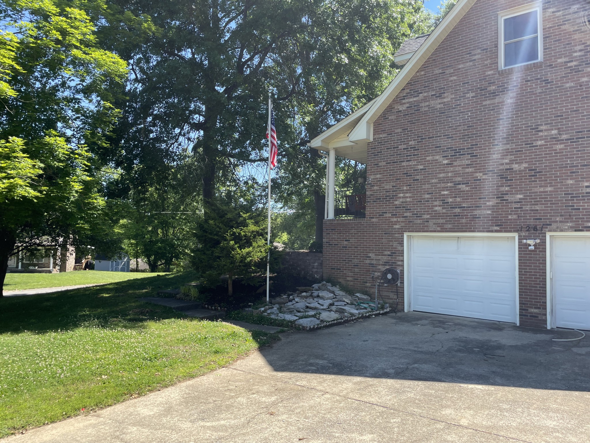 1261 Cottonwood Drive Clarksville TN 37040