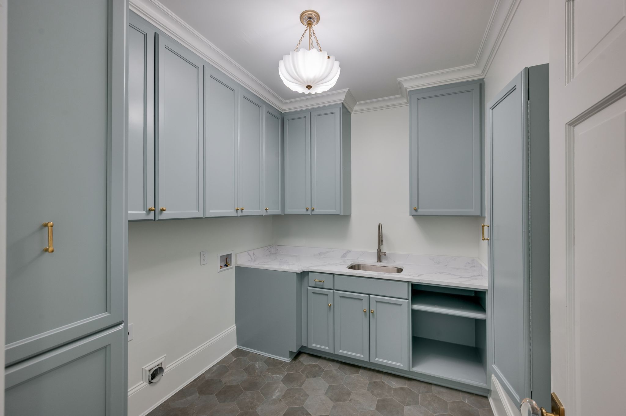4428 Sheppard Place Nashville TN 37205