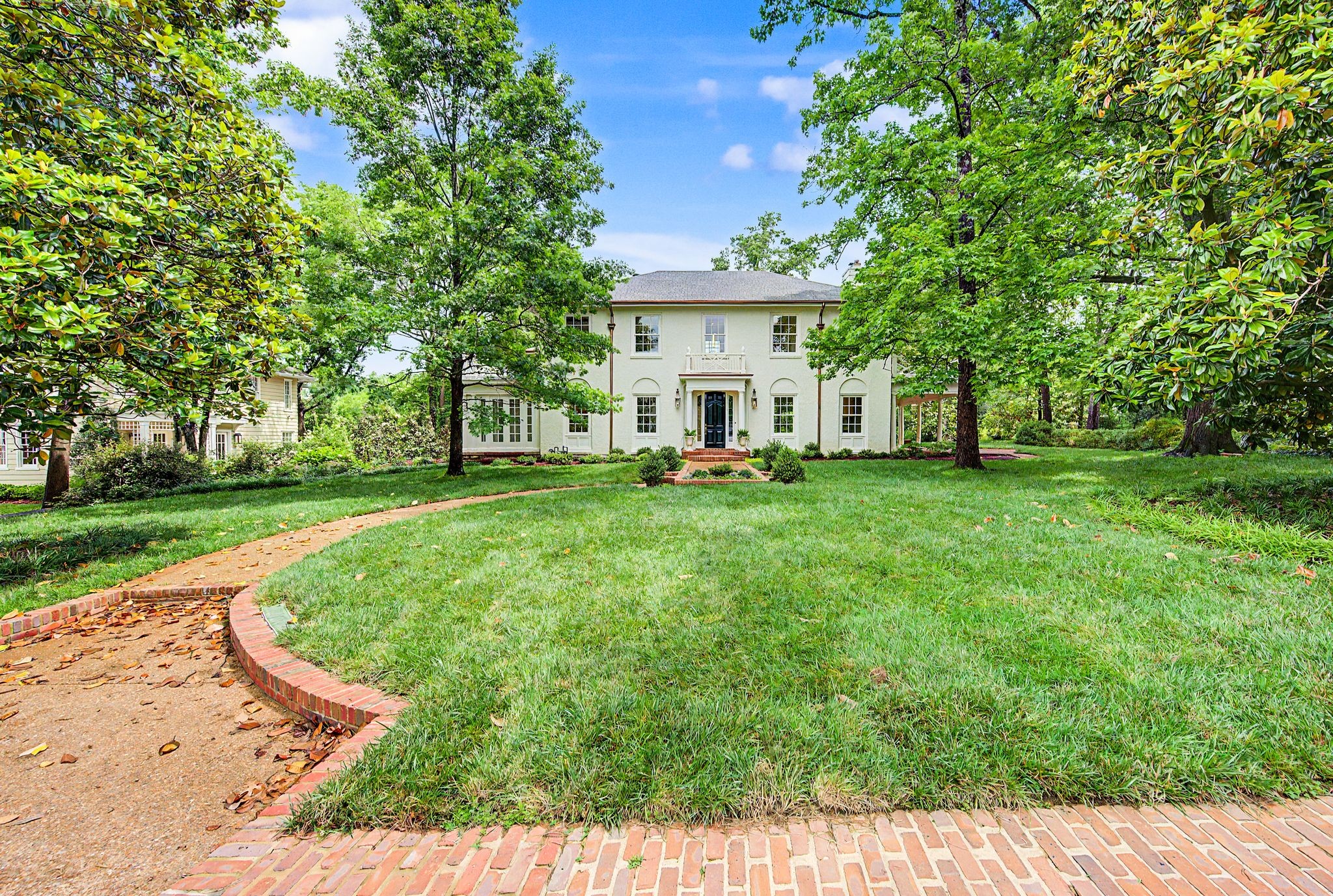 4428 Sheppard Place Nashville TN 37205