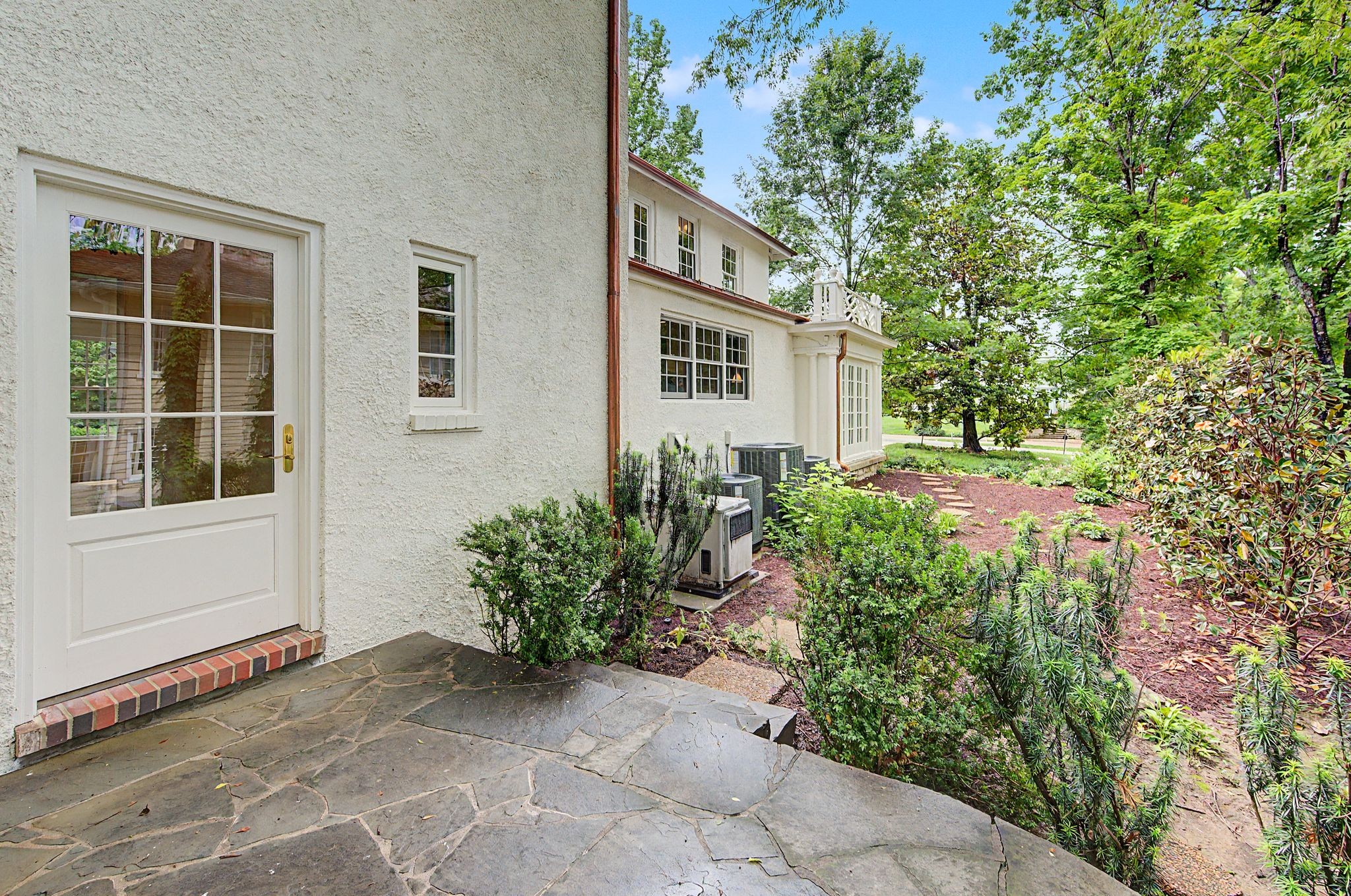 4428 Sheppard Place Nashville TN 37205