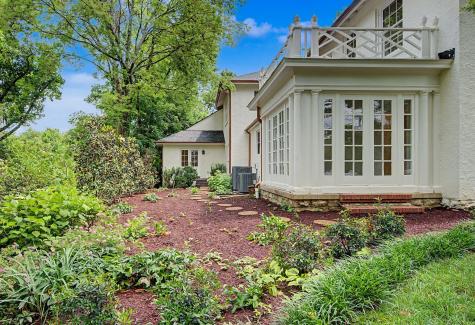 4428 Sheppard Place Nashville TN 37205