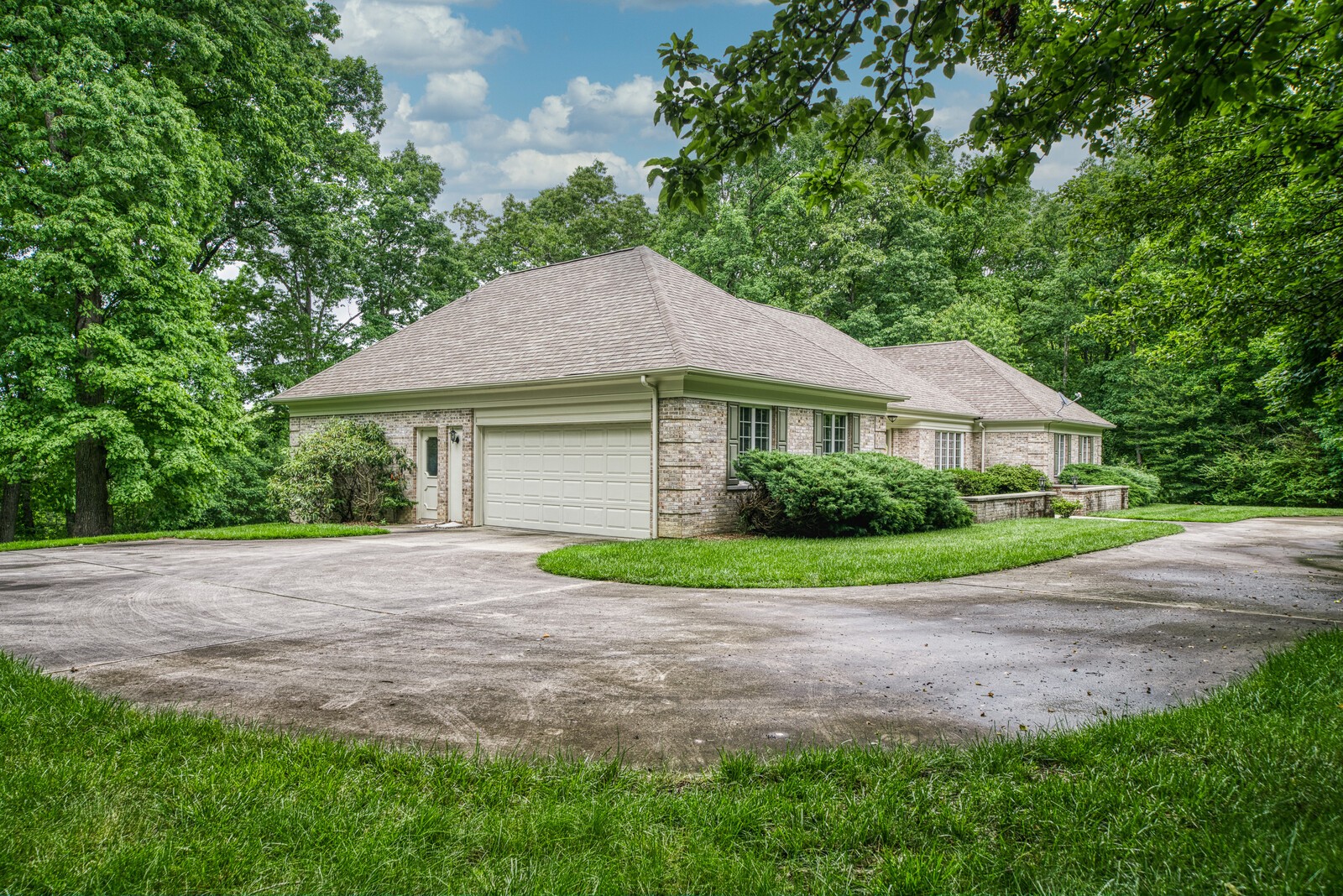 60 Bluff Road Crossville TN 38555
