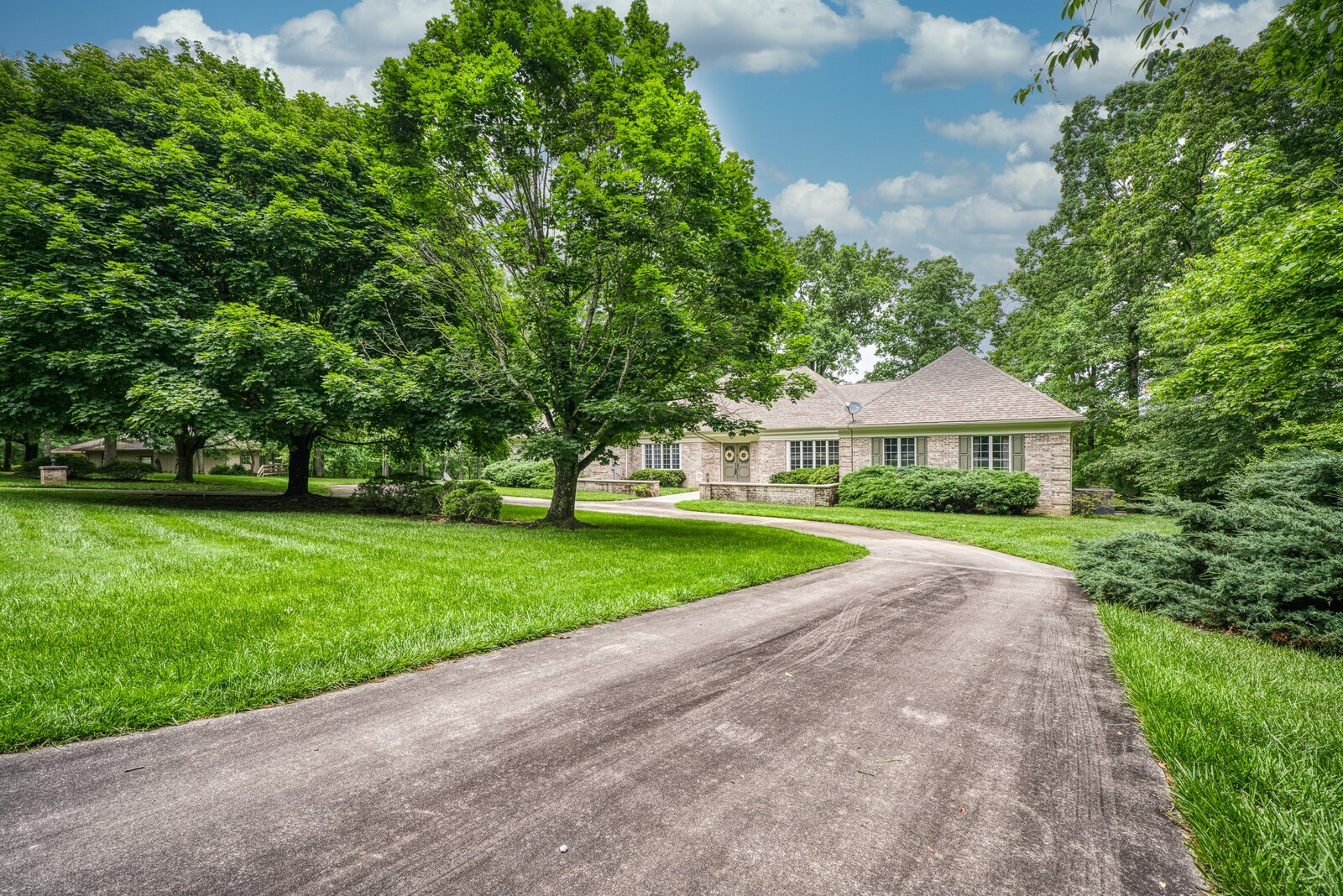 60 Bluff Road Crossville TN 38555