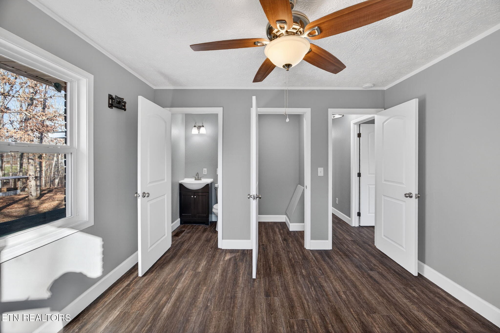 1112 N Shady Lane Loop Clarkrange TN 38553