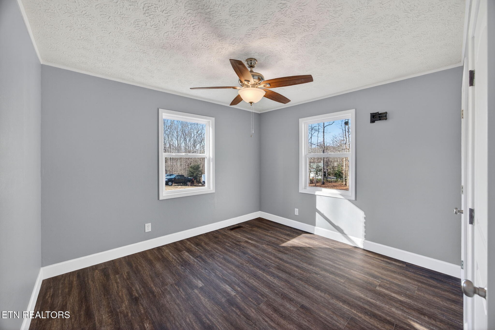 1112 N Shady Lane Loop Clarkrange TN 38553