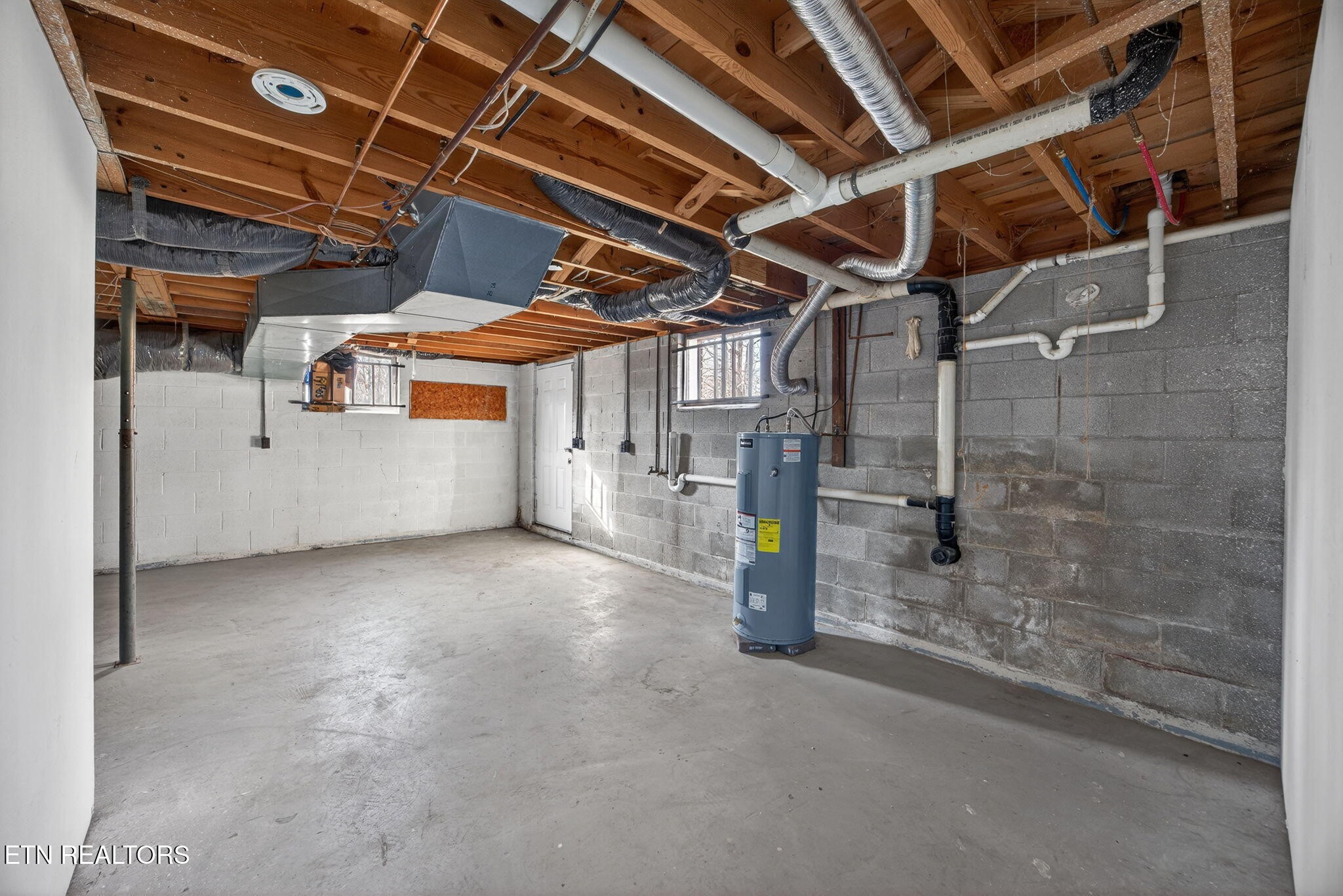 1112 N Shady Lane Loop Clarkrange TN 38553