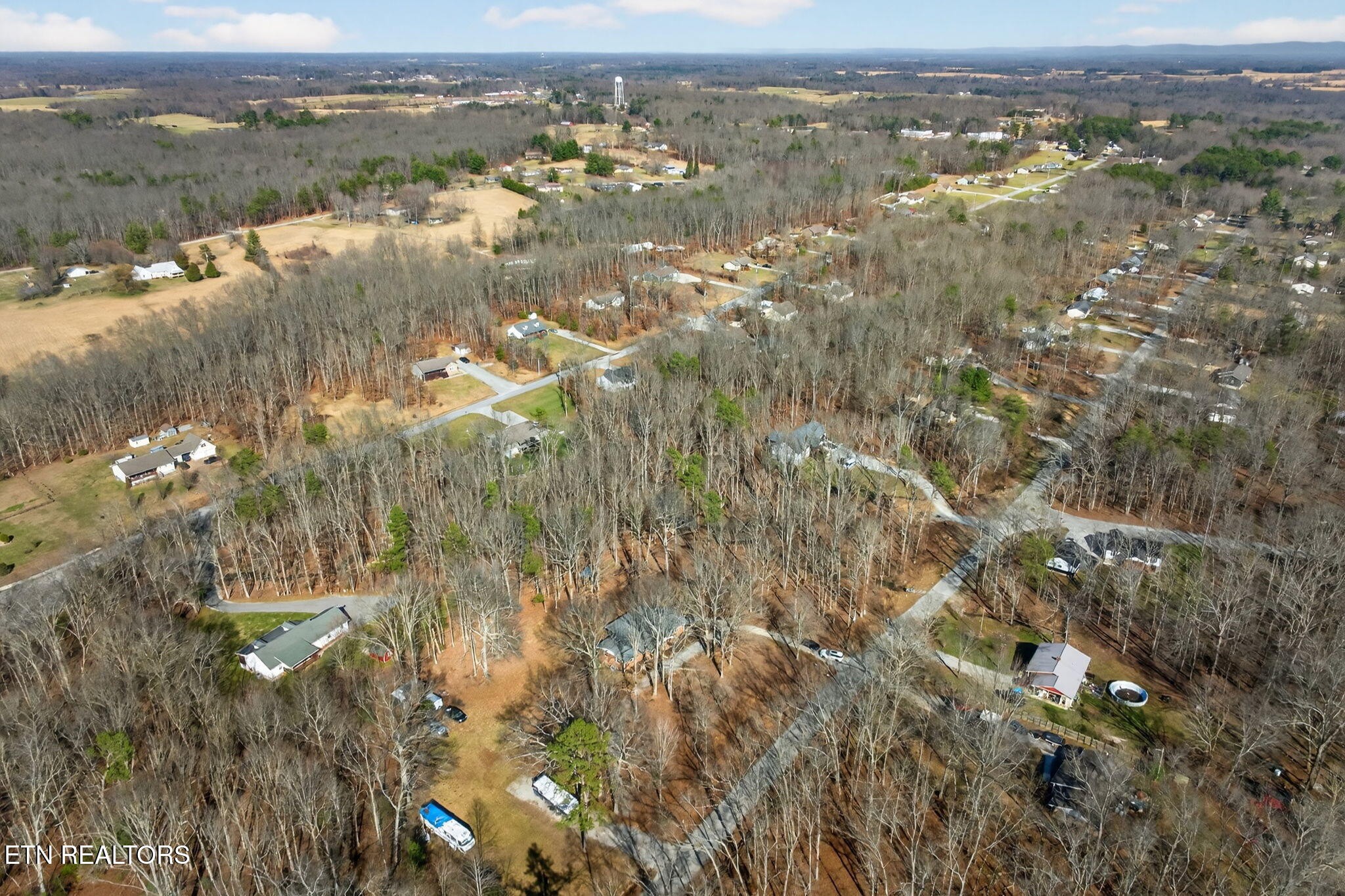 1112 N Shady Lane Loop Clarkrange TN 38553