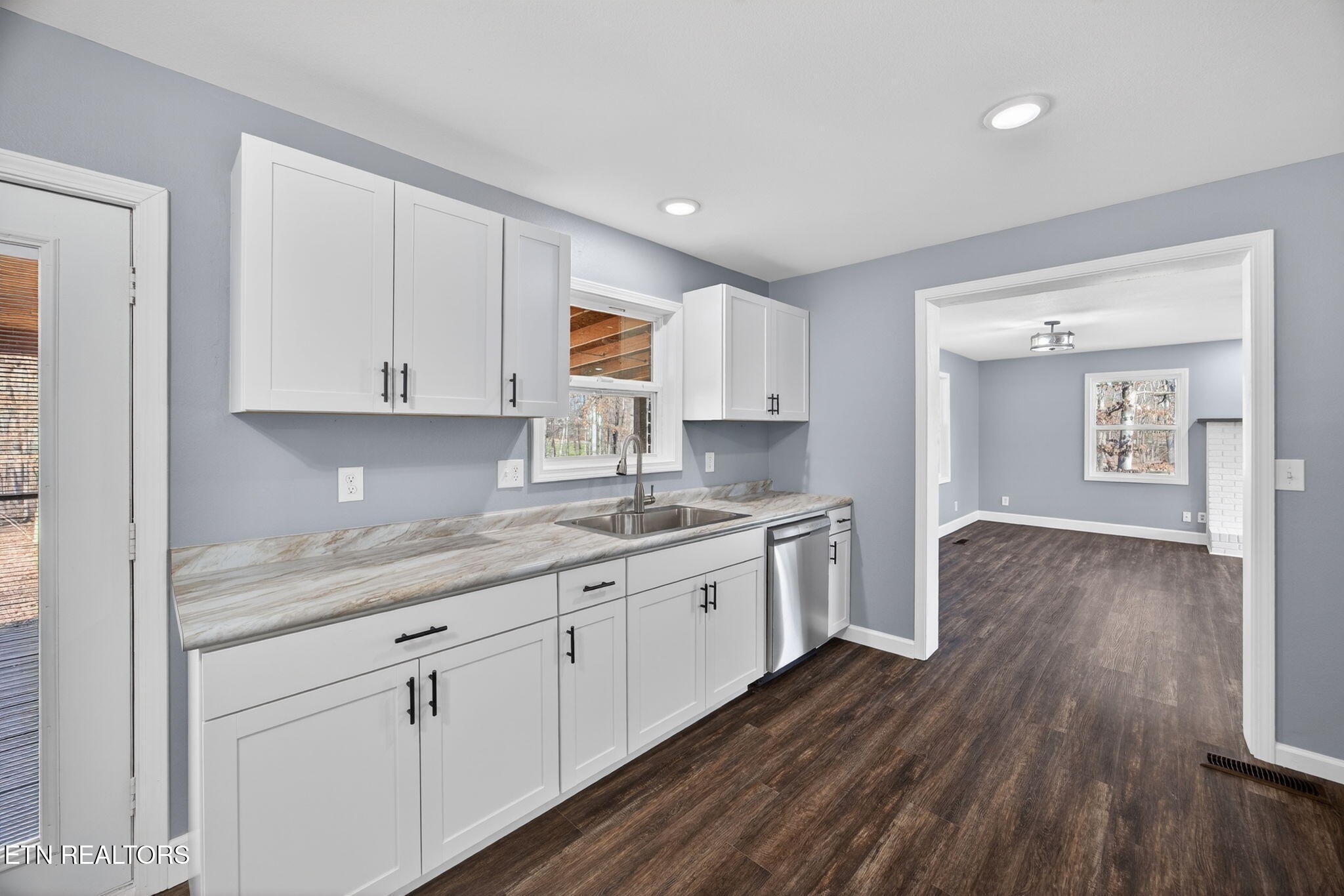 1112 N Shady Lane Loop Clarkrange TN 38553