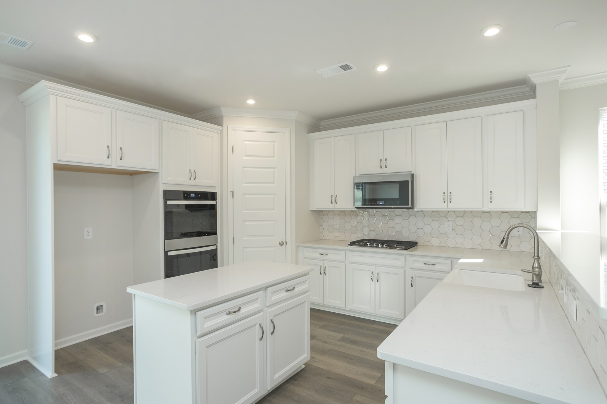 2402 Maywood Court Mount Juliet TN 37122
