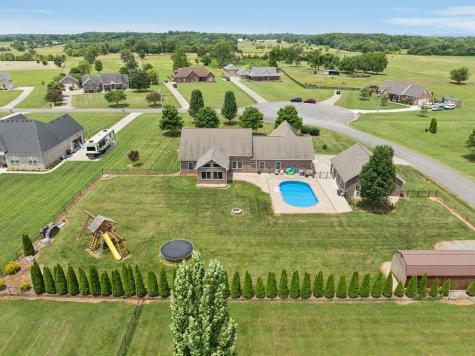 186 Holly Court Unionville TN 37180