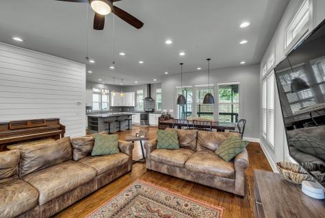 1800b Tammany Drive Nashville TN 37216