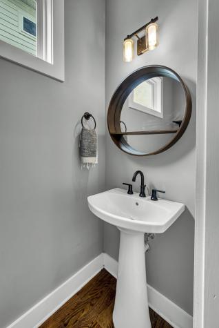 1800b Tammany Drive Nashville TN 37216